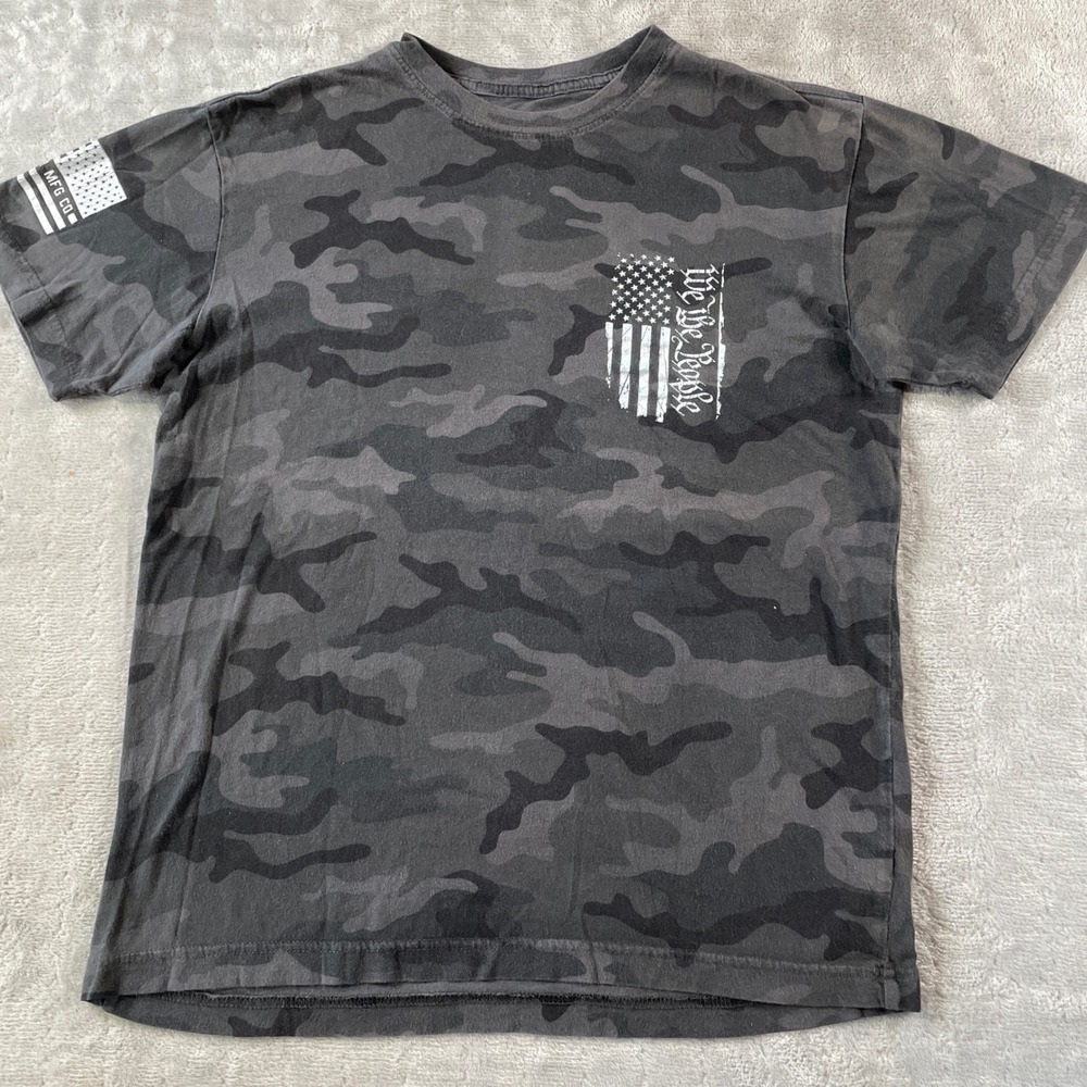 Howitzer‎ Patriot Shirt Mens Small We The People Flag Camo Patriotic American